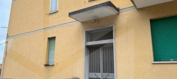 2 rooms Apartment in Bologna, Italy No. 27519 13