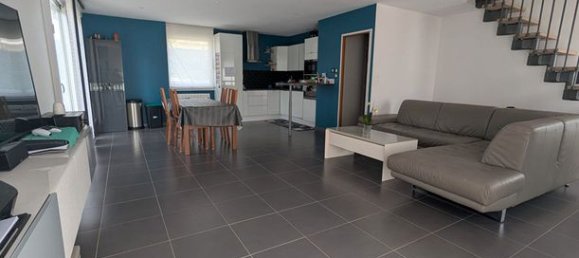 4 chambres Maison à Bernes-sur-Oise, France No. 303493 2