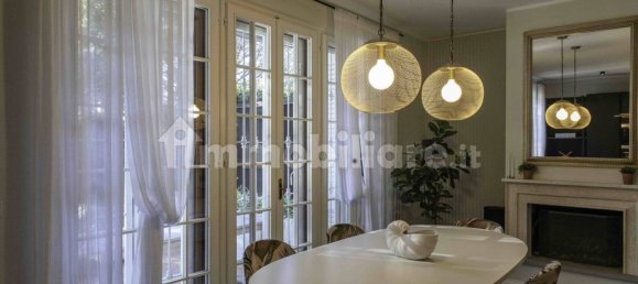 4 bedrooms Villa in Livorno, Italy No. 216317 3