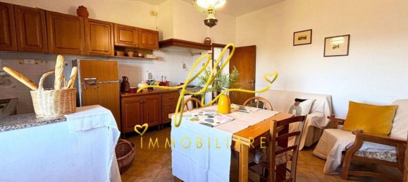 3-salle Appartement à Pomarance, Italy No. 80107 13