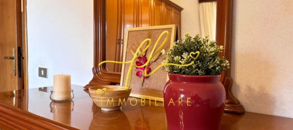 3-salle Appartement à Pomarance, Italy No. 80107 21