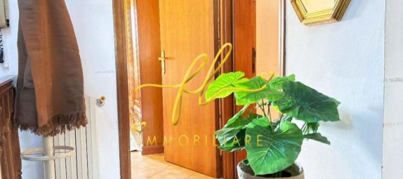 3-salle Appartement à Pomarance, Italy No. 80107 6