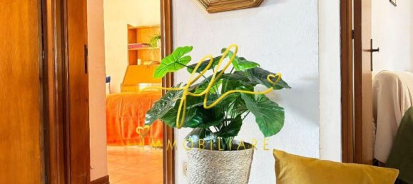 3-salle Appartement à Pomarance, Italy No. 80107 15