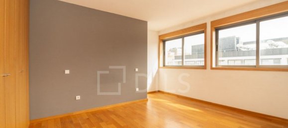 4 غرف نوم منزل ذو طابقين في Matosinhos, Portugal رقم 137348 27