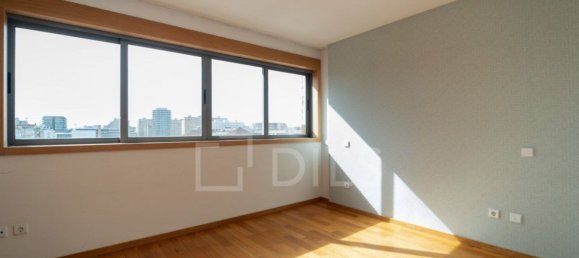 4 غرف نوم منزل ذو طابقين في Matosinhos, Portugal رقم 137348 18