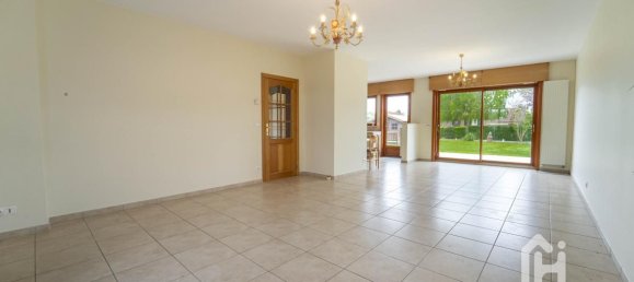 4 bedrooms House in Santes, France No. 338191 3