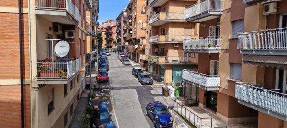 3 rooms Apartment in Albano Laziale, Italy No. 122755 8