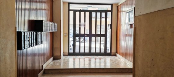 3 rooms Apartment in Albano Laziale, Italy No. 122755 13