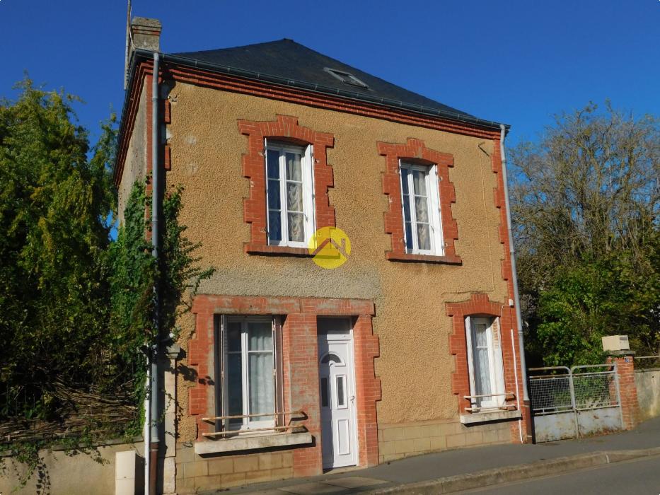 2 Schlafzimmer Stadthaus in Gracay, France, Nr. 221032