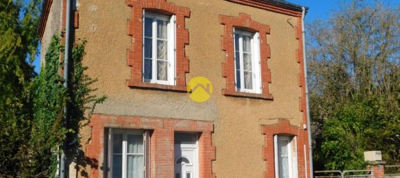 2 Schlafzimmer Stadthaus in Gracay, France, Nr. 221032 8