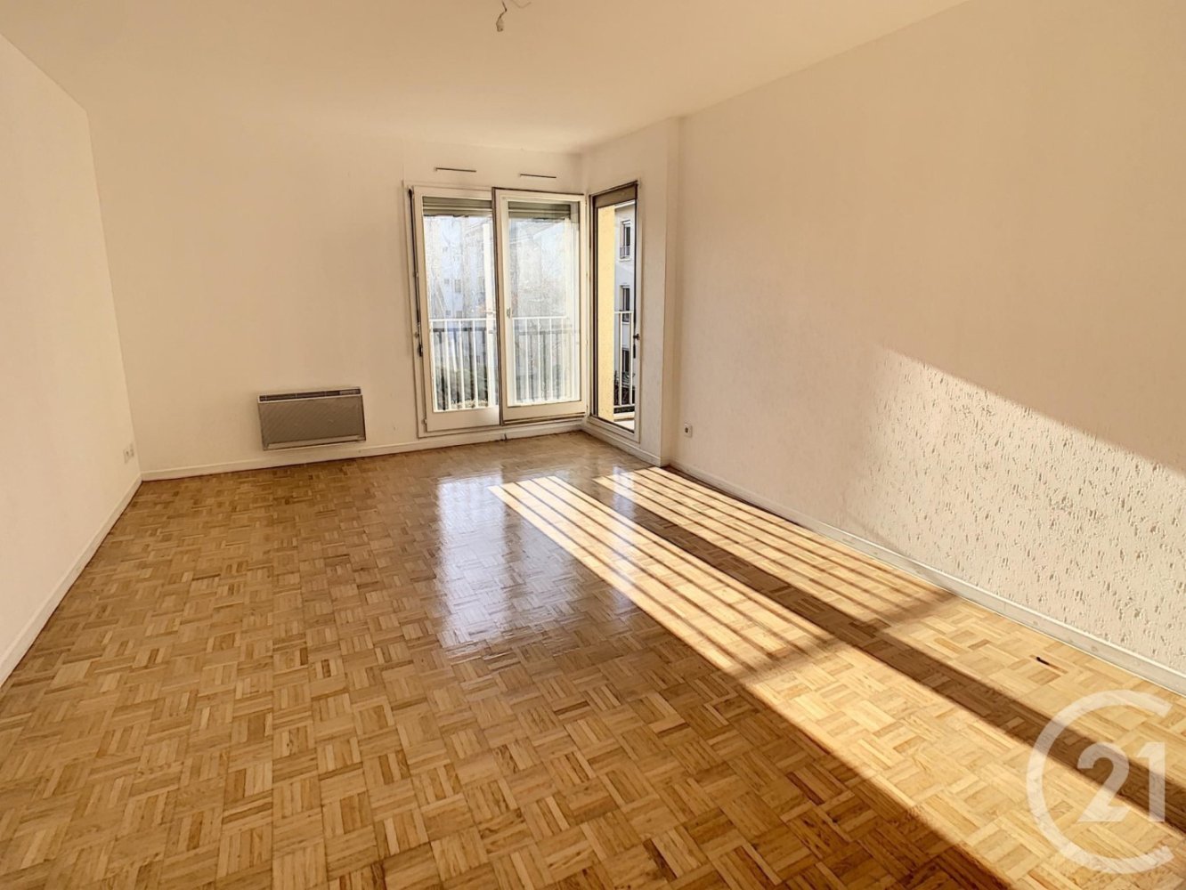 3 bedrooms Apartment in Nancy, France No. 99532
