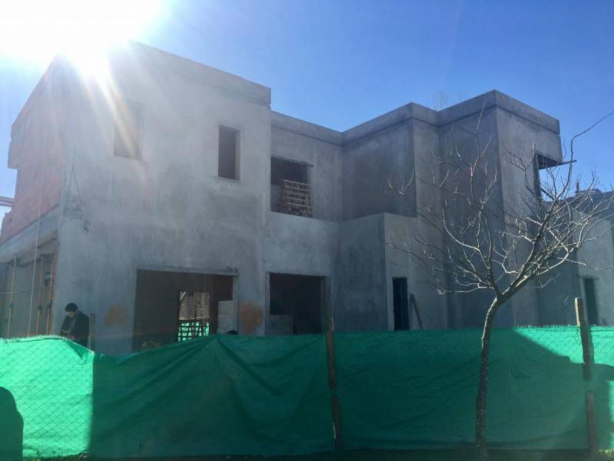 3 bedrooms House in Tigre, Argentina No. 103311