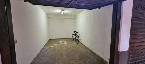 Studio in Cinisello Balsamo, Italy No. 7829 55