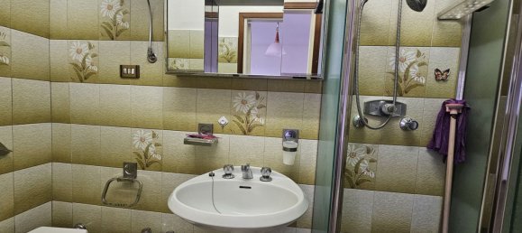 Studio in Cinisello Balsamo, Italy No. 7829 8