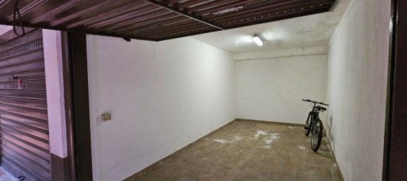 Studio in Cinisello Balsamo, Italy No. 7829 12