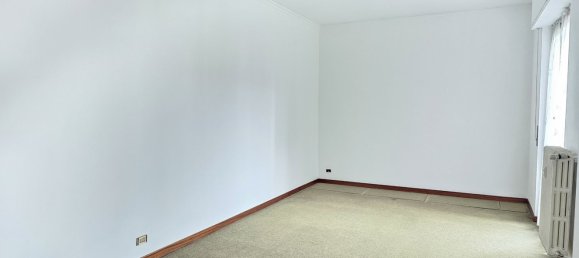 Studio in Cinisello Balsamo, Italy No. 7829 26