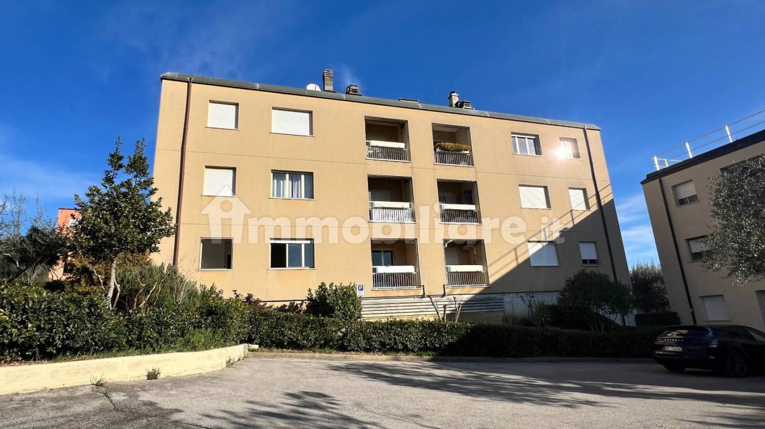 3 bedrooms Apartment in Perugia, Italy No. 216995