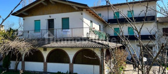 Propiedad comercial de 5 habitaciónes en Pavullo nel Frignano, Italy No. 223916 2
