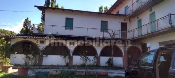 Propiedad comercial de 5 habitaciónes en Pavullo nel Frignano, Italy No. 223916 4