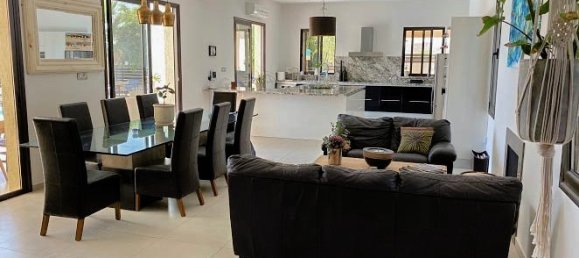 6 Schlafzimmer Villa in Palodeia, Cyprus, Nr. 21825 2