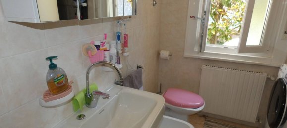 2-salle Appartement à Trieste, Italy No. 224052 9