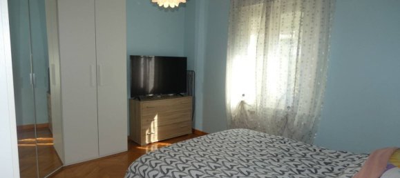 2-salle Appartement à Trieste, Italy No. 224052 7