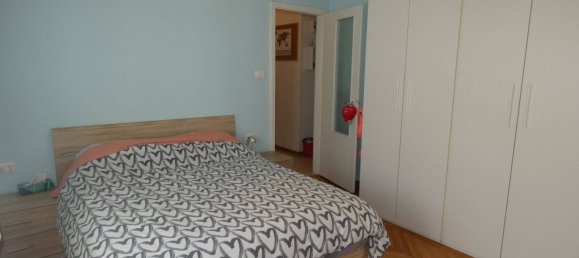 2-salle Appartement à Trieste, Italy No. 224052 14