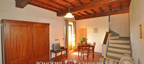 Вилла с 29 спальнями в Каполона, Италия № 124519 24