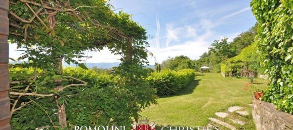 Вилла с 29 спальнями в Каполона, Италия № 124519 17