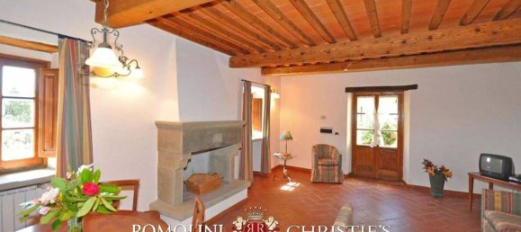 Вилла с 29 спальнями в Каполона, Италия № 124519 19