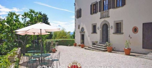 Вилла с 29 спальнями в Каполона, Италия № 124519 4