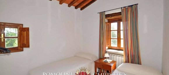 Вилла с 29 спальнями в Каполона, Италия № 124519 36