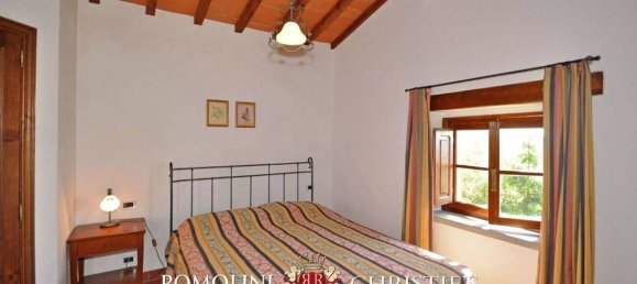 Вилла с 29 спальнями в Каполона, Италия № 124519 26