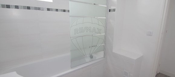 1 bedroom Apartment in Bois-Colombes, France No. 318556 14