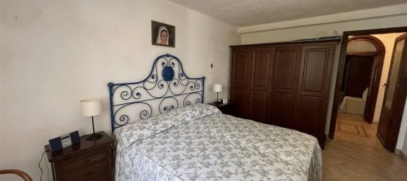 Casa de 4 dormitorios en Martina Franca, Italy No. 343930 15