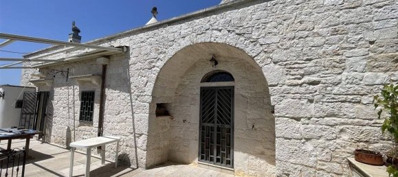 Casa de 4 dormitorios en Martina Franca, Italy No. 343930 2