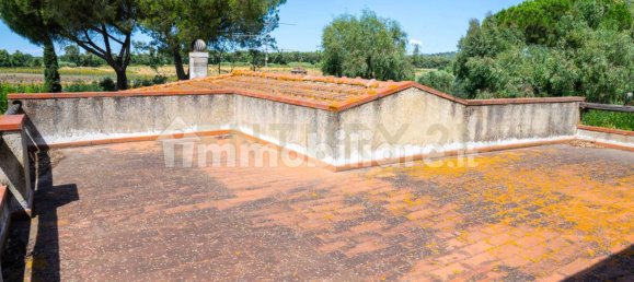 Дом с 4 спальнями в Орбетелло, Италия № 286094 32