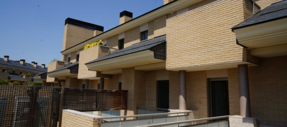 5 bedrooms House in Pozuelo de Alarcon, Spain No. 19712 10