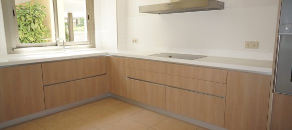 5 bedrooms House in Pozuelo de Alarcon, Spain No. 19712 26