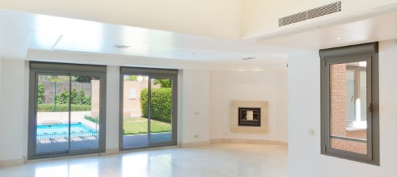 5 bedrooms House in Pozuelo de Alarcon, Spain No. 19712 3