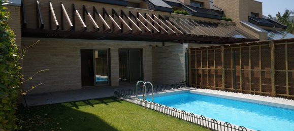 5 bedrooms House in Pozuelo de Alarcon, Spain No. 19712 11