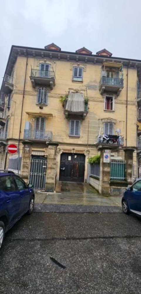 Apartamento T2 em Turin, Italy N.º 323110