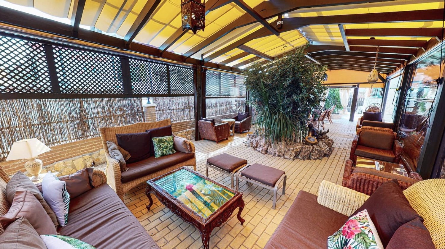 Propiedad comercial en La Marina, Spain No. 223273