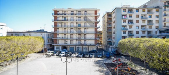 6-salle Appartement à Noto, Italy No. 102978 12