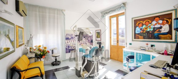 6-salle Appartement à Noto, Italy No. 102978 6