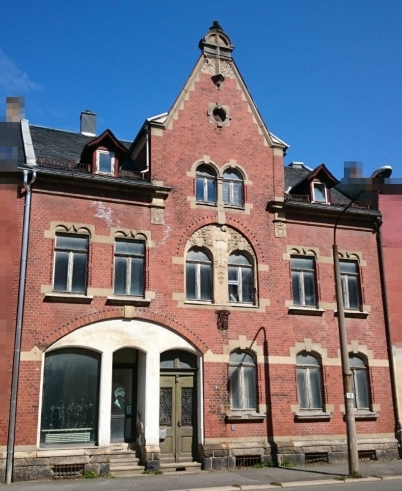 18 rooms Building in Vogtlandkreis, Germany No. 285887