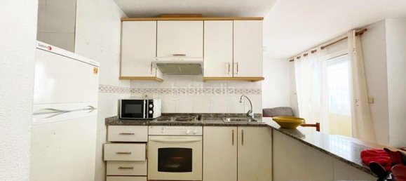 Apartamento de 1 dormitorio en Guardamar del Segura, Spain No. 93371 6