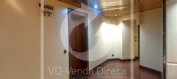 44m² Office in Lisbon, Portugal No. 94102 5