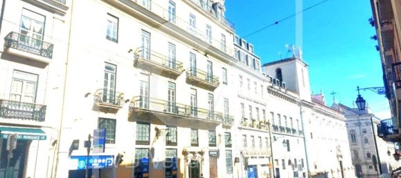 44m² Office in Lisbon, Portugal No. 94102 6