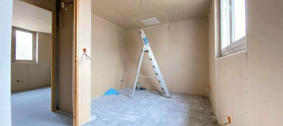 2 bedrooms House in Chalons-en-Champagne, France No. 304504 6